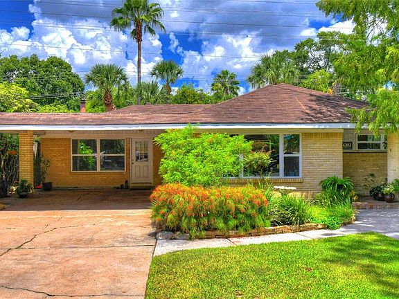 2nd image of 6302 Wynnwood Ln