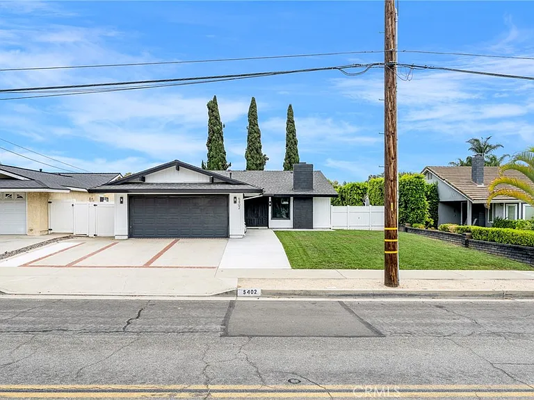 5402 Jefferson St — Photo 1