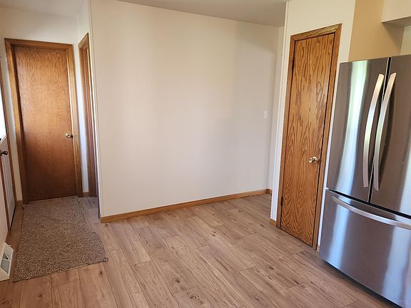4th image of W14265 Ginger St