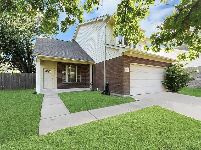 20218 Bronze Bluff Dr — Photo 3