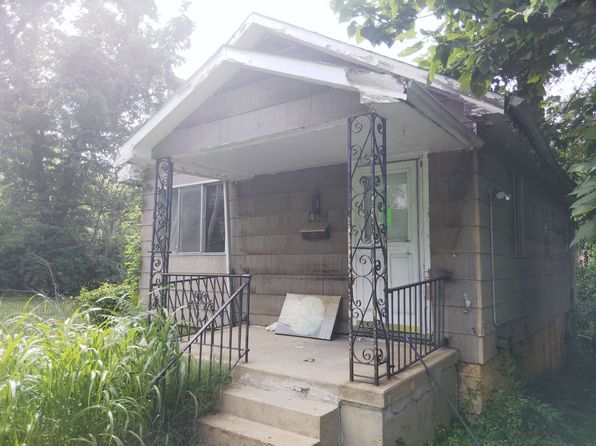 4521 Oakwood Ave