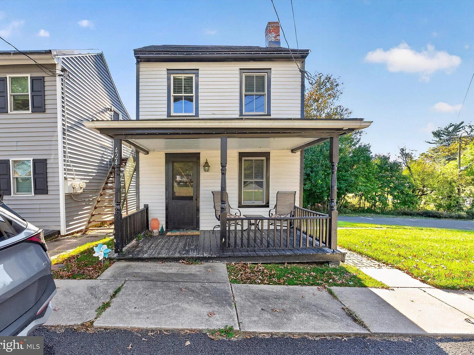 2 bed, 1.5 bath, 1078 sqft, $2,200 — Photo 3