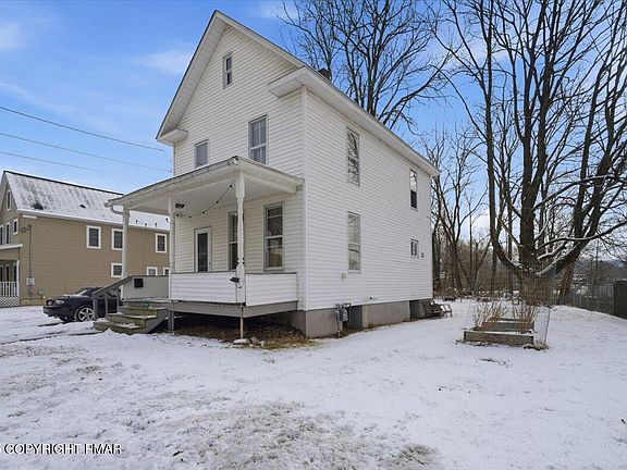 2nd image of 79 Lenox Ave