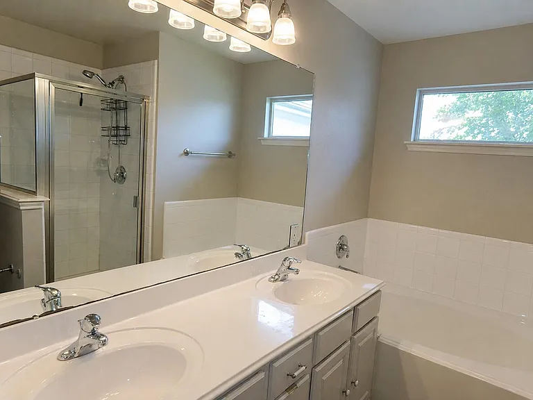 16810 Deck Ct — Photo 16