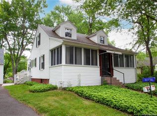 64 Tyler St, Bloomfield, CT 06002