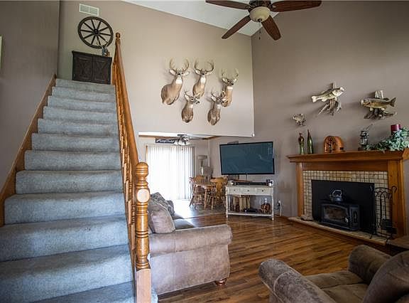 3rd image of 16505 E 50th Street Ct S