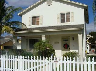 561 W Branch St, Lantana, FL 33462