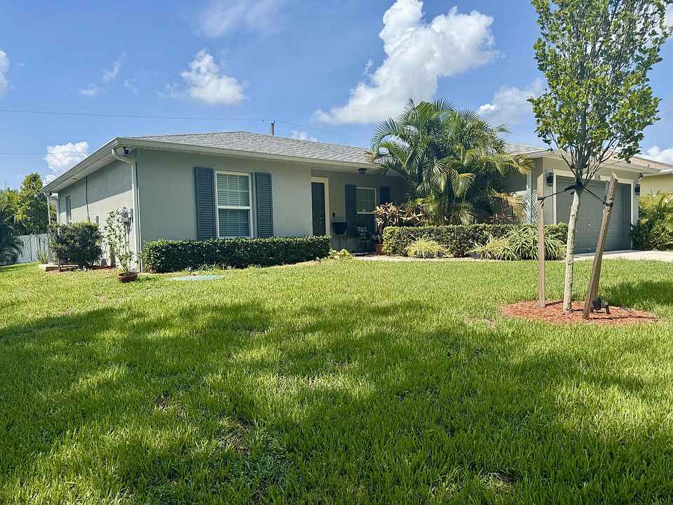 1st image of 1526 SW Mercedes Avenue