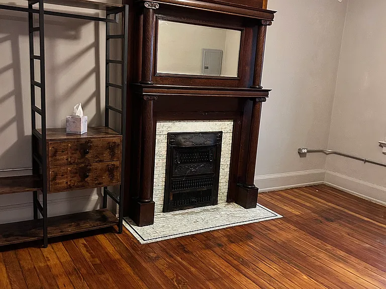 12 W Court St #7 — Photo 20