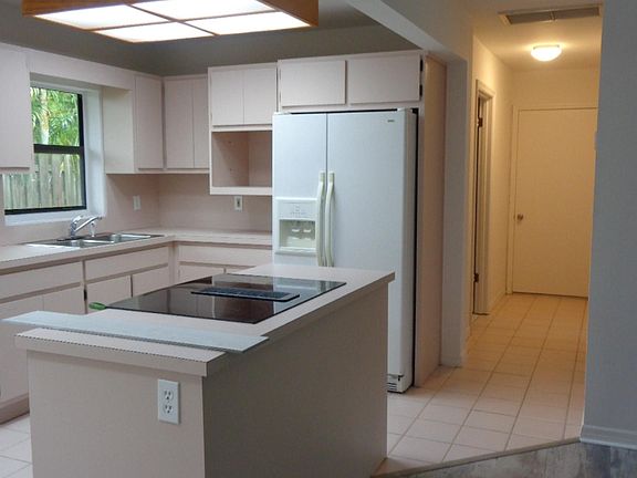 5th image of 410 1st Ave #A