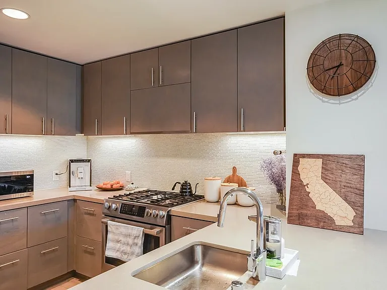 52 Innes Ct #307 — Photo 2
