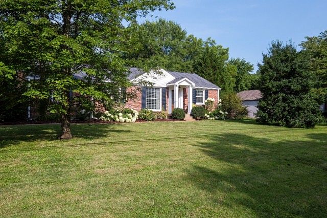 1st image of 5111 Trousdale Dr