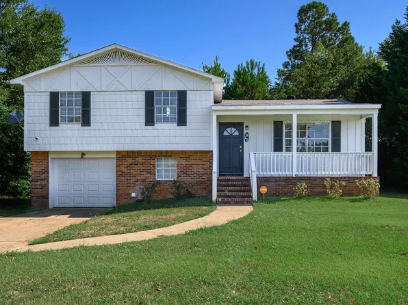 5422 Balboa Cir, Pinson, AL 35126