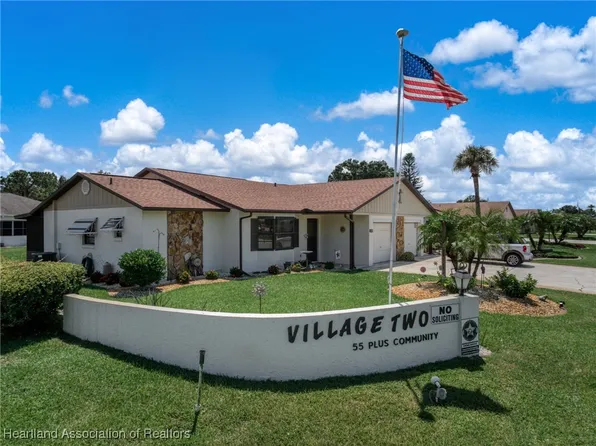 3700 Sunbird Cir, Sebring, FL 33872