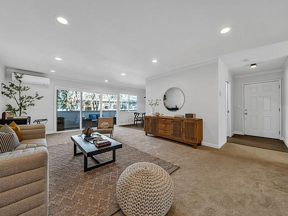 3rd image of 1898 Meridian Ave Unit 31