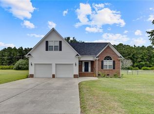8500 Brightleaf Pl, Saint Pauls, NC 28384