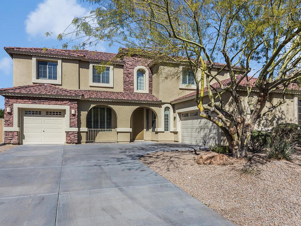 1st image of 32818 N 40th Pl