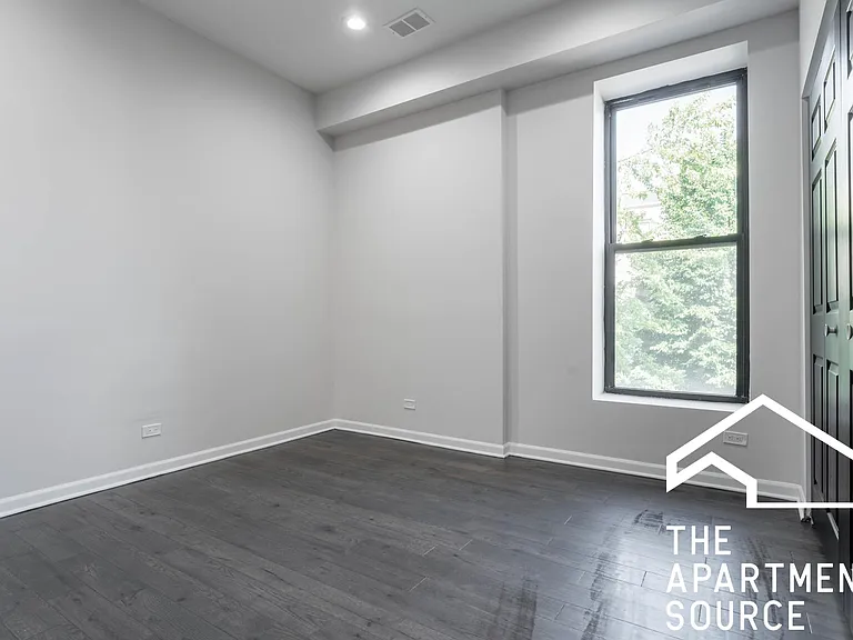 2701 W Thomas St #3 — Photo 6