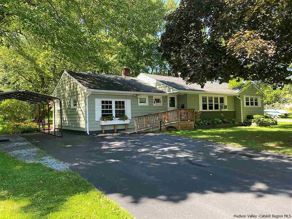 1st image of 1 Garden Cir