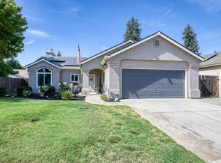 345 W Birch Ave, Clovis, CA 93611