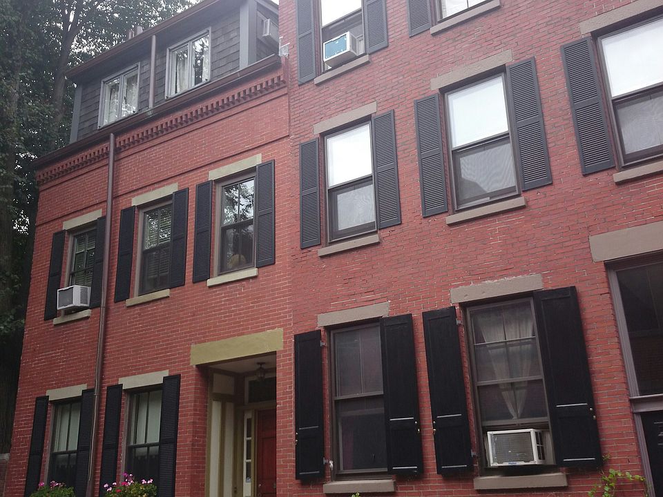 2nd image of 22 Bradford St #1