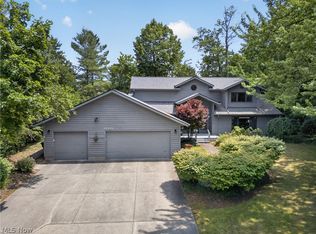 25370 Letchworth Rd, Beachwood, OH 44122