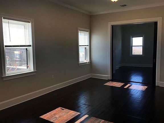 5th image of 3142 Kennedy Blvd #2