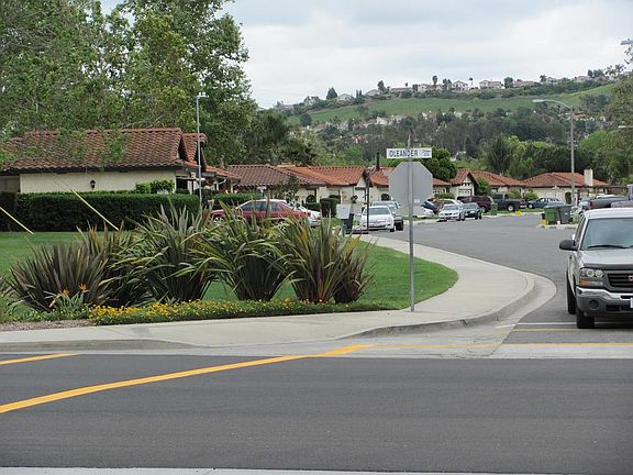 cross street