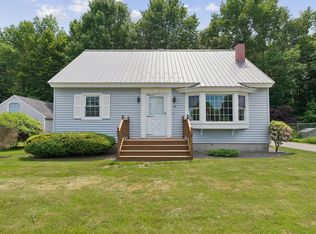24 6th Ave, Augusta, ME 04330