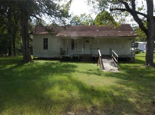 1518 Center St, Olla, LA 71465