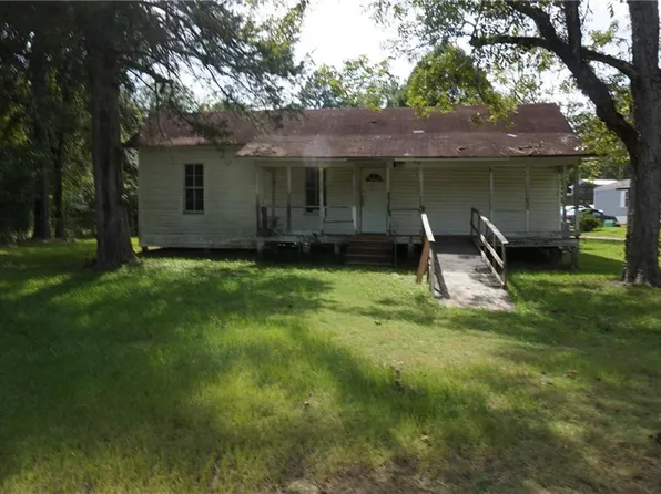1518 Center St, Olla, LA 71465