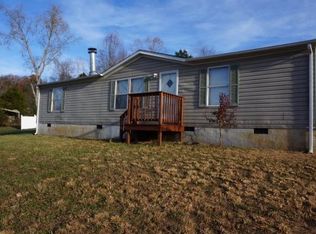 605 Weaver Branch Rd, Bluff City, TN 37618