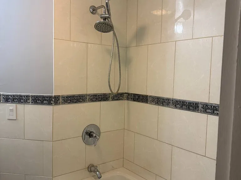 2212 S Salcedo St — Photo 10
