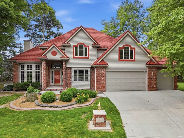 1435 Walnut Ct, Garrett, IN 46738