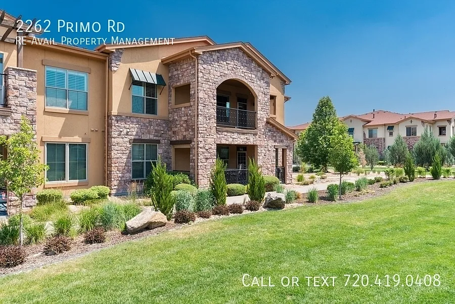 2 bed, 1608 sqft, $2,745 — Photo 3