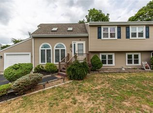 54 Stephanie Ct, Warwick, RI 02889