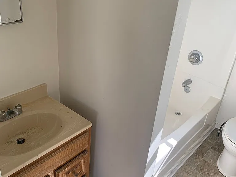 221 Anita St — Photo 16