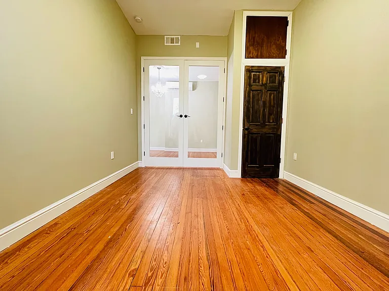 155 Beacon Hill Dr #6 — Photo 6