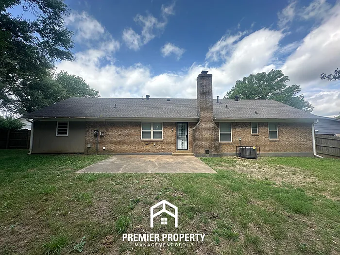 6355 Rockbridge Cv — Photo 20
