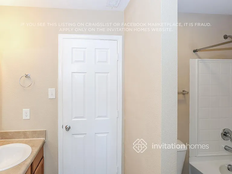 618 N Mulberry St — Photo 13