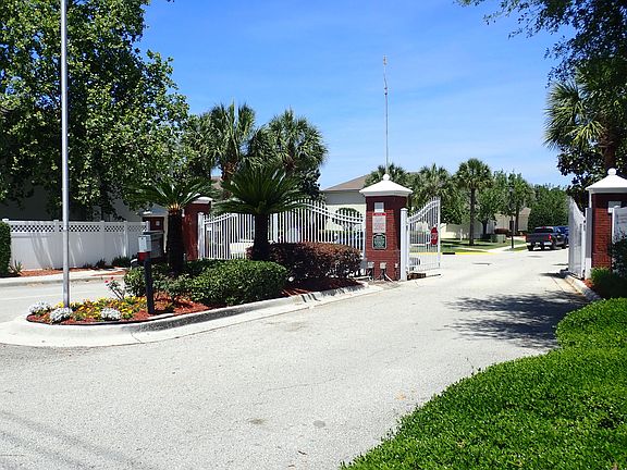 4th image of 510 Southbranch Dr