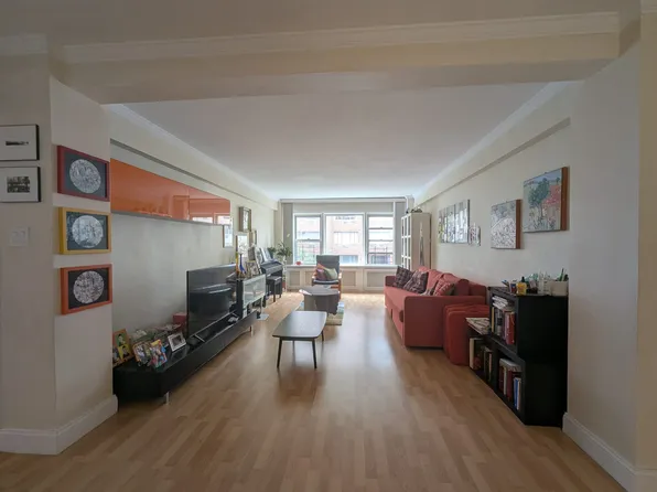 515 East 85th Street 6E image 1 of 12