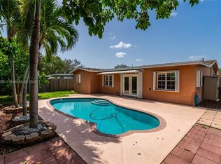 8661 NW 24th Pl, Sunrise, FL 33322