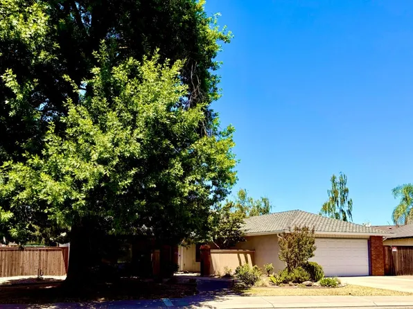 1019 Miwok Dr, Lodi, CA 95240