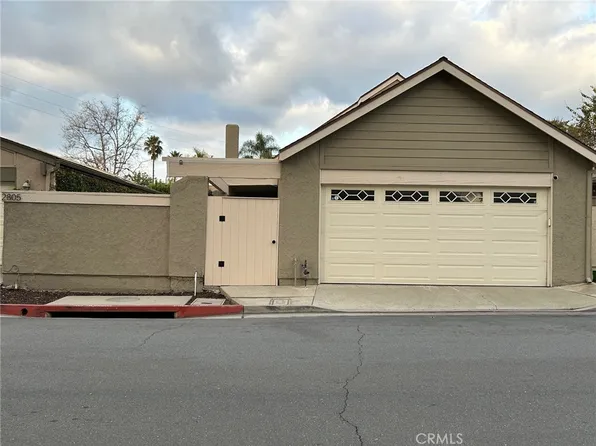 2805 Gingerwood Cir, Fullerton, CA 92835