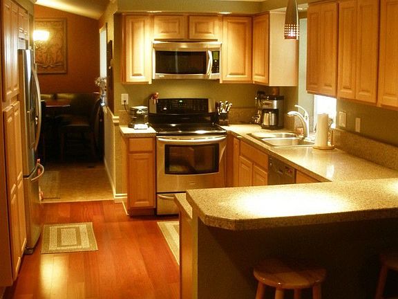 4th image of 9401 60th Avenue Ct E