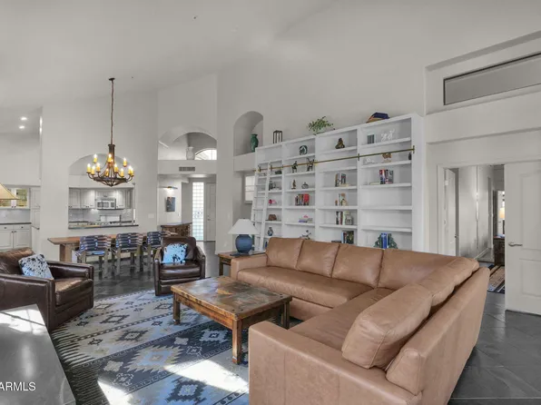 8272 E CORTEZ Drive, Scottsdale, AZ 85260