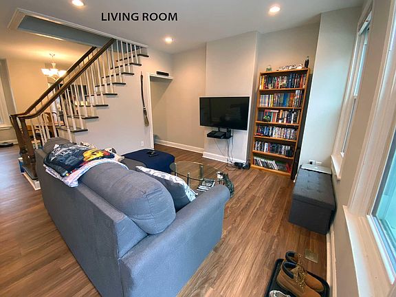 2nd image of 322 Grover St