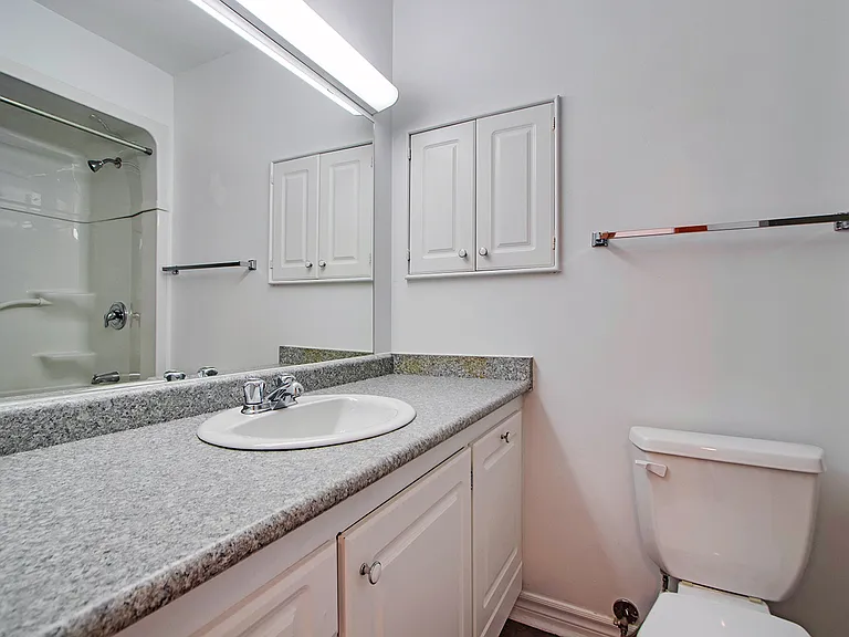 400 Woodsworth Rd #390 — Photo 9