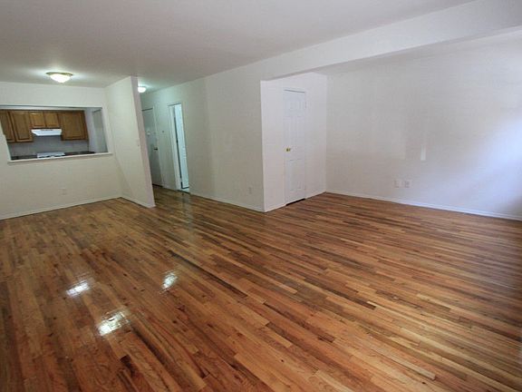 2nd image of 4124 45th St APT 2A